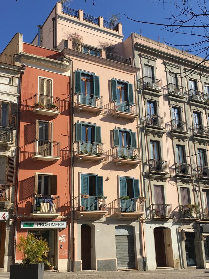 칼리아리 Antico Corso Charme B&B 외부 사진